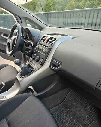 Toyota Auris cena 25900 przebieg: 188315, rok produkcji 2012 z Chocianów małe 352